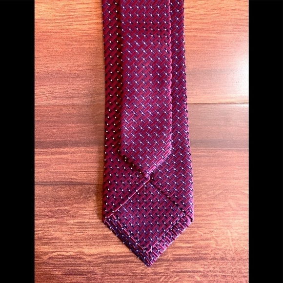 CALVIN KLEIN Burgundy Silk Slim Contemporary Necktie - Picture 4 of 7